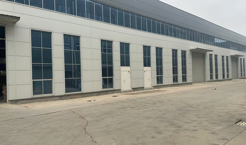 189694001759675018.jpg factory workshop.jpg